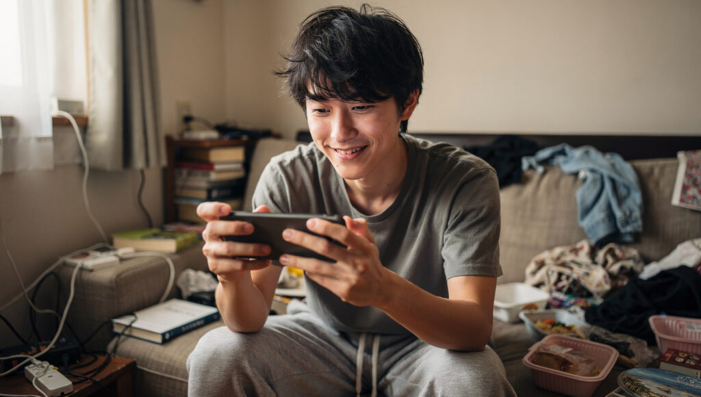 警戒心のバリアが解除されていく男性